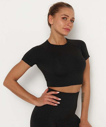 Focus Short Sleeve Crop Top