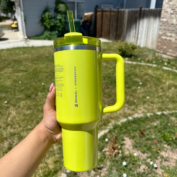 Stanley x Starbucks 40oz Quencher Summer Edition Lime Green